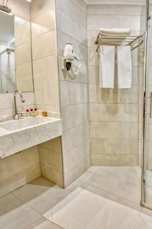 Florina Hotel