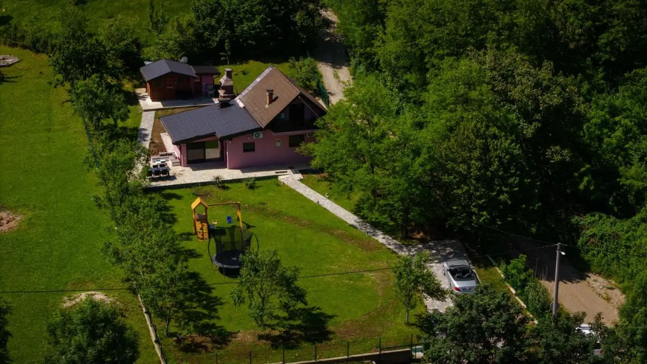 Villa Ella