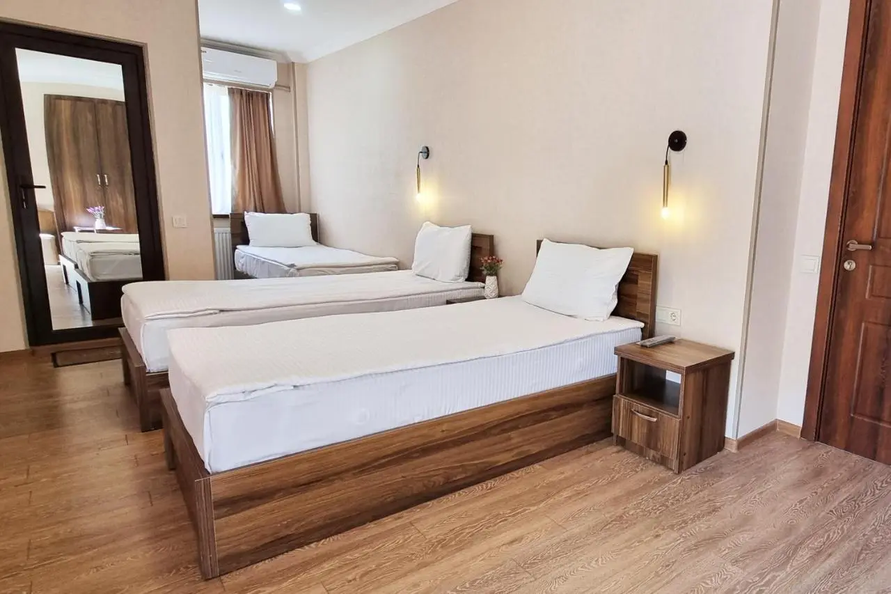 Sina Hotel