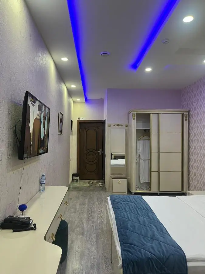 Starway Hotel