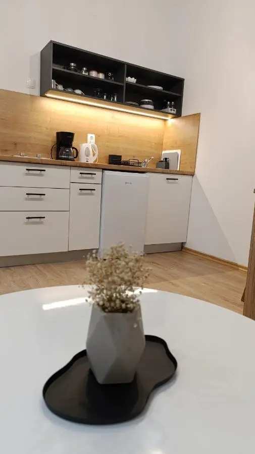 Apartment Mana