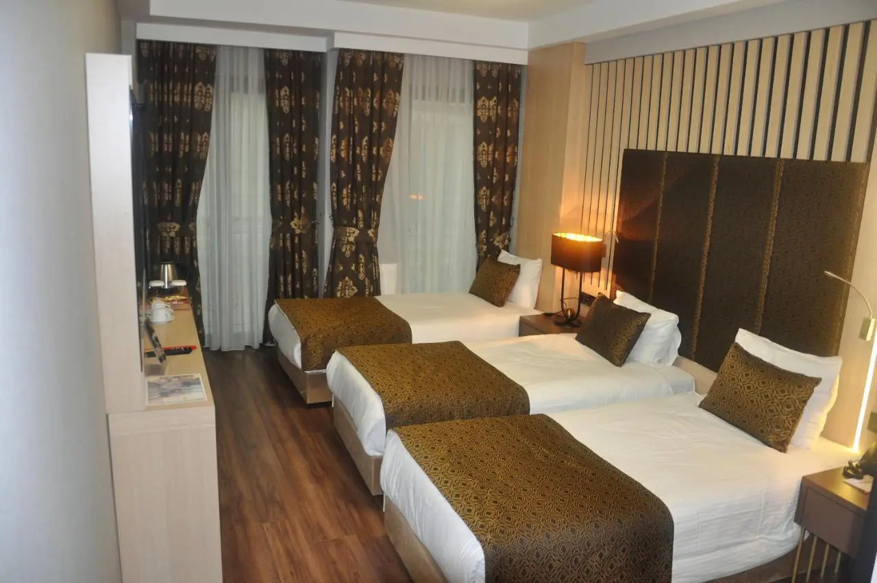 Pell Palace Hotel & SPA