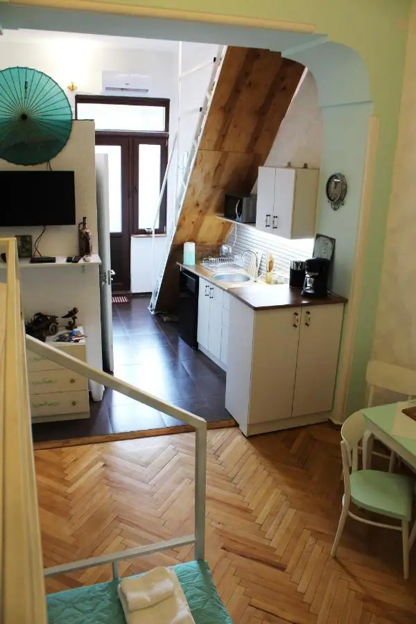 Old Town Studio With Picture Perfect Terrace !