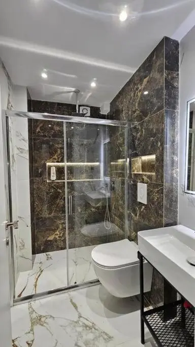 City Center Apartment
