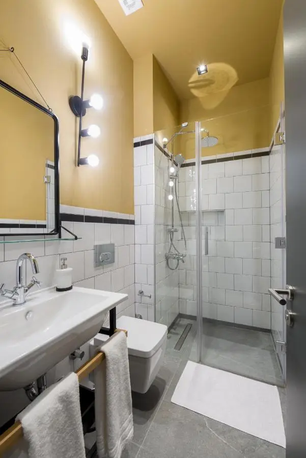 Art Pera Suites