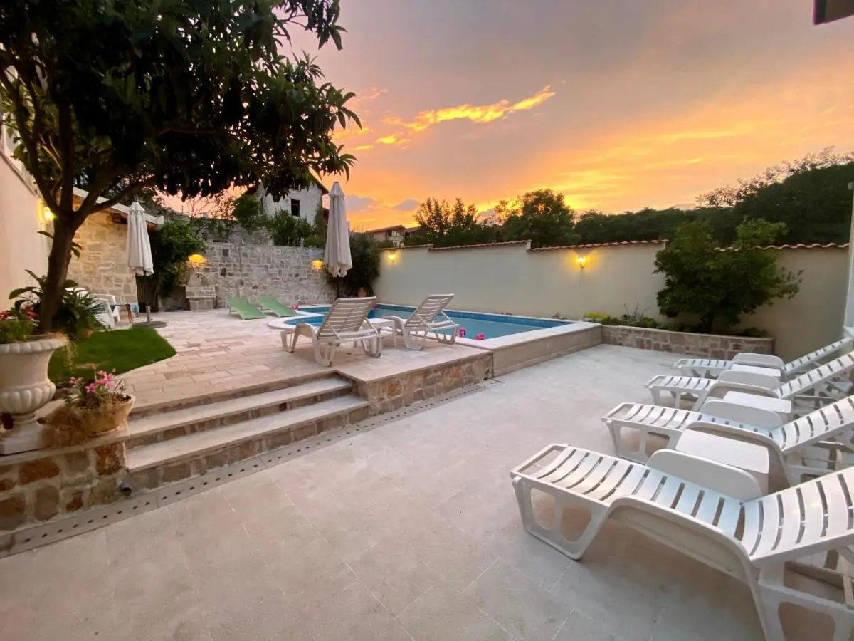Apartments Villa Mike