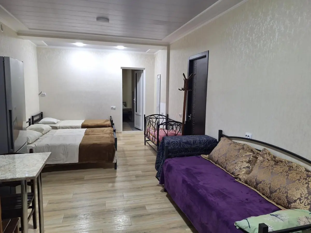 GUEST HOUSE 15A