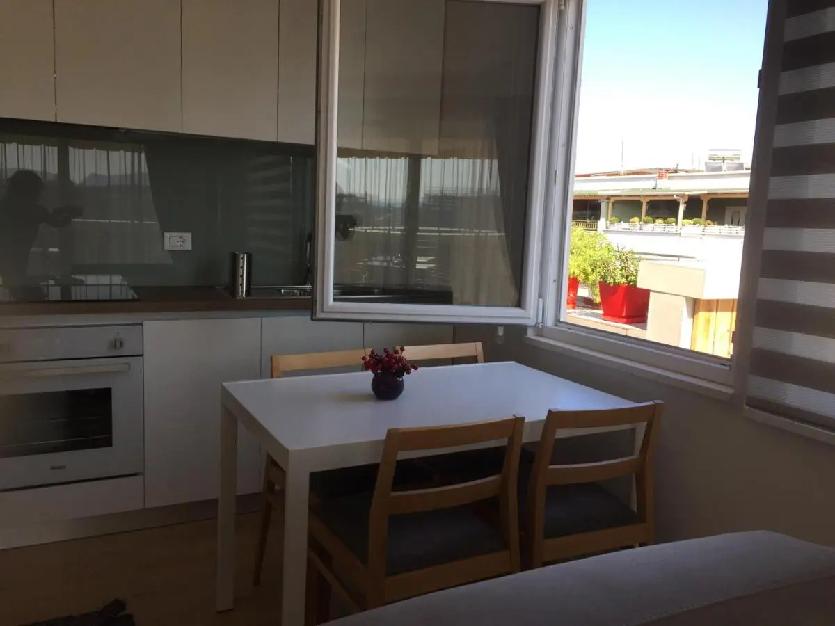 Tirana Terrace Apartments, near the Lake Park