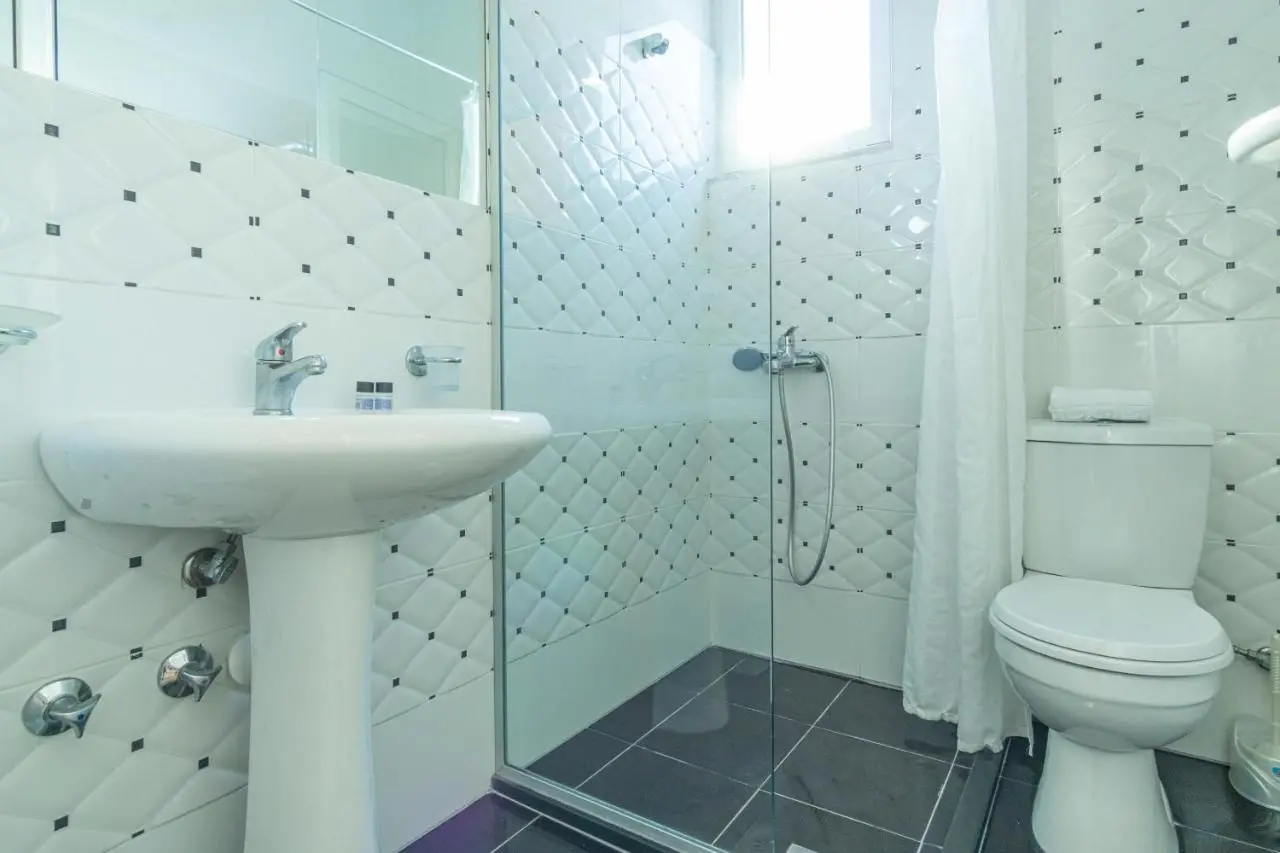 Vila e Bardhe Butique Hotel