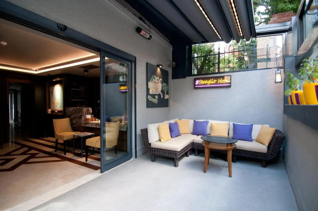 Seraglio Hotel & Suites