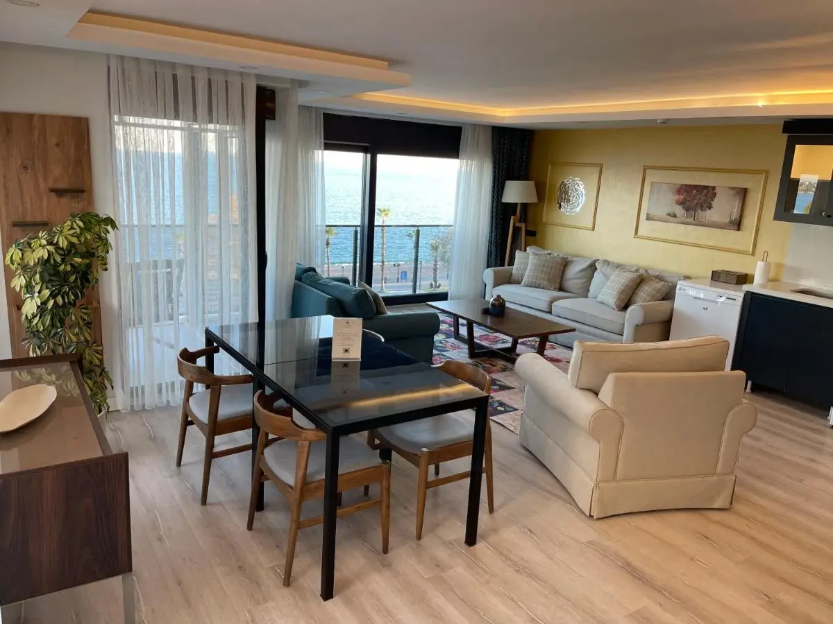 ONLY ONE Suites & Residences