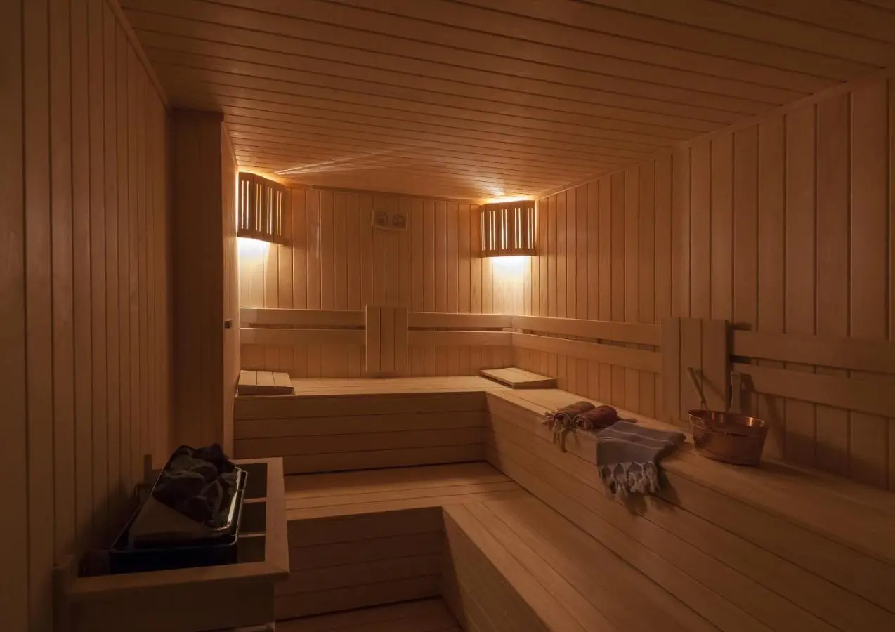 Le Petit Palace Hotel - Special Category