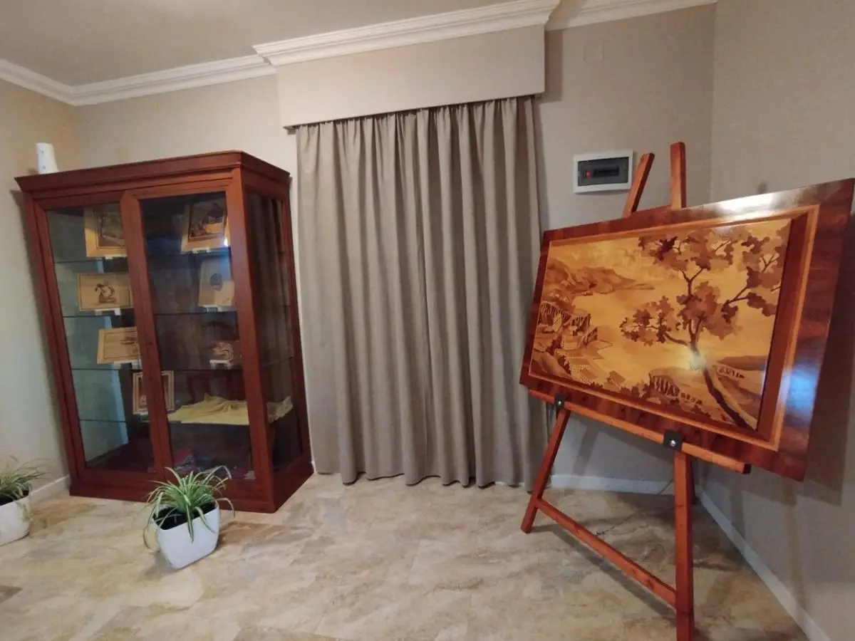 Art Gallery Apartments Tirana 1