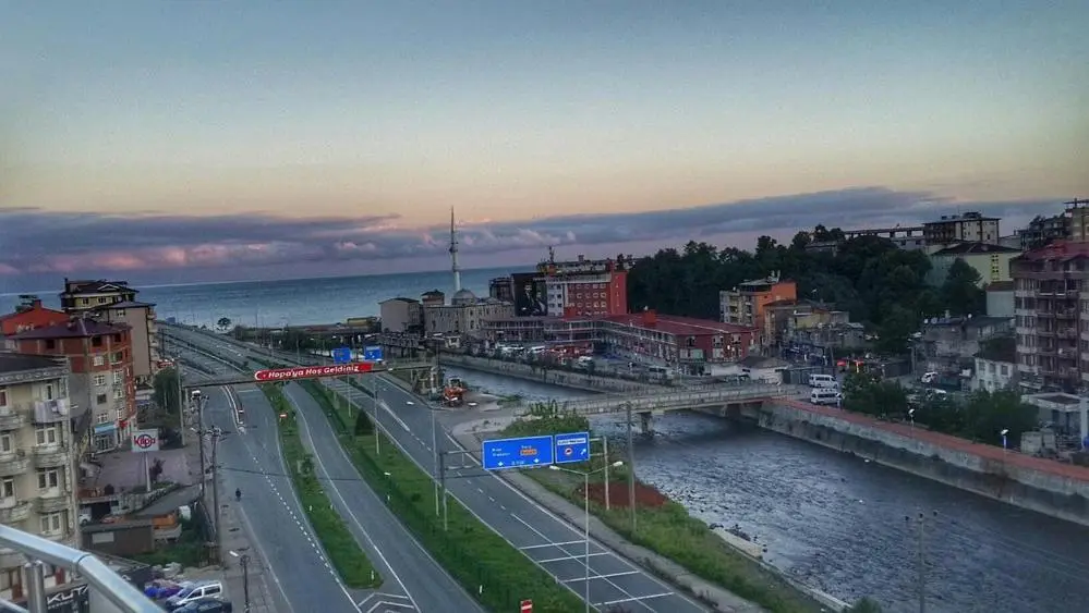 Paluri Otel Hopa