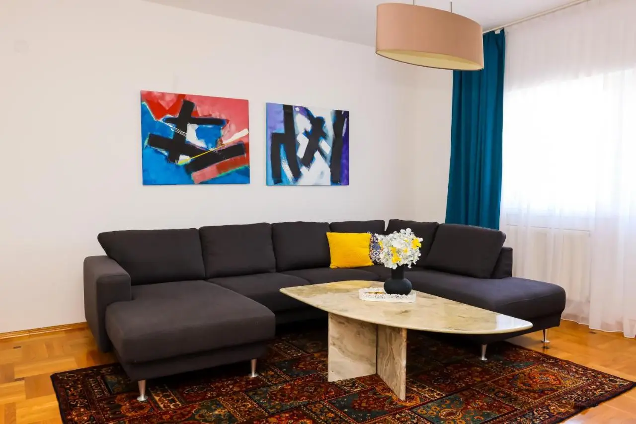 Khalilah Apartment 3