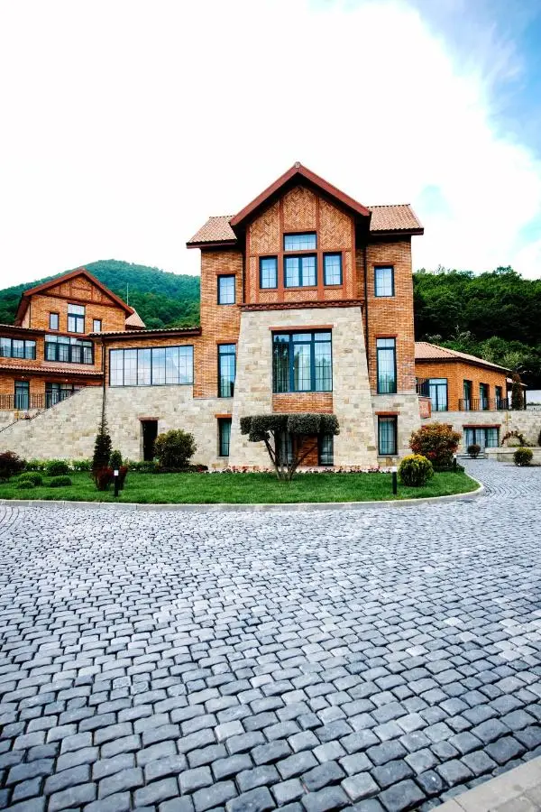 Hill Chalet Hotel Gabala