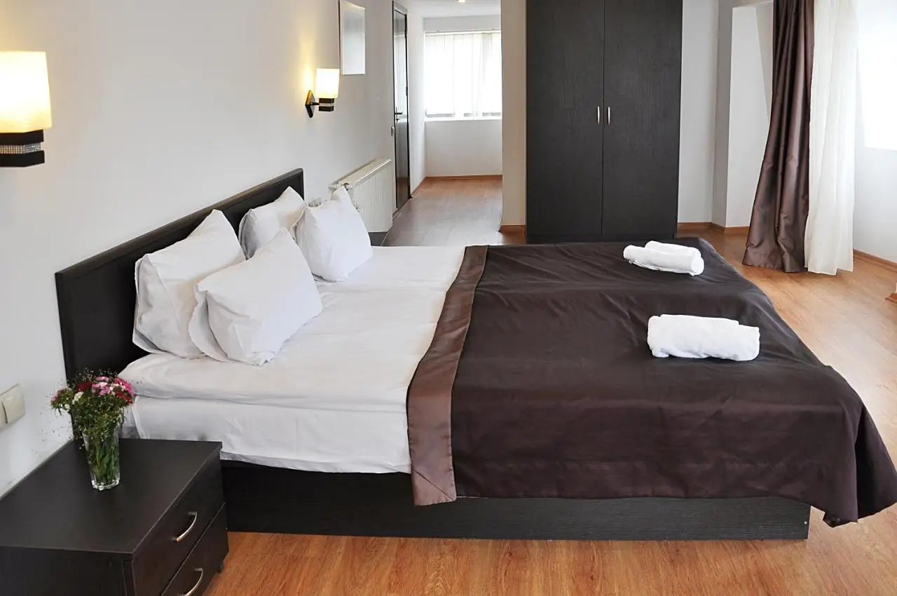 Hotel Corner