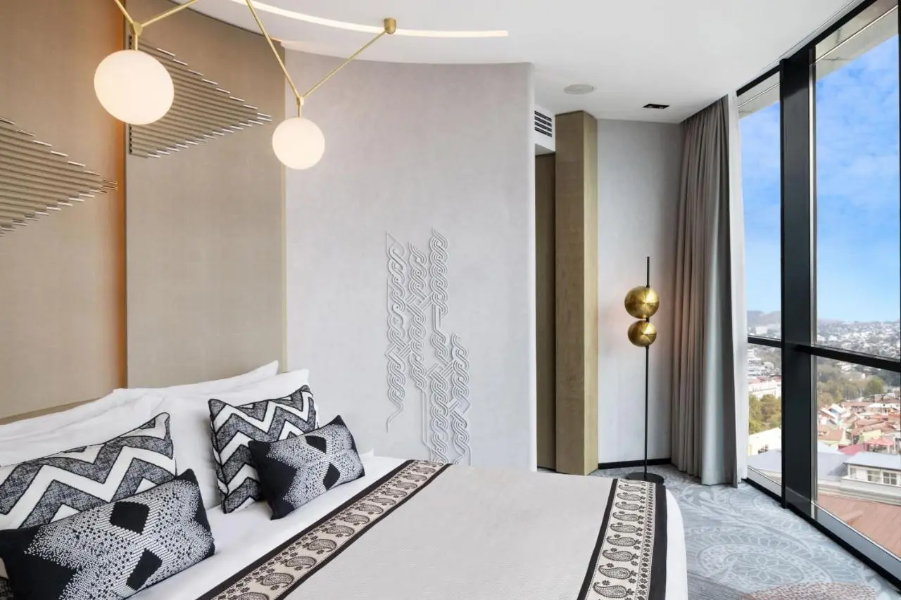 Paragraph Freedom Square, a Luxury Collection Hotel, Tbilisi