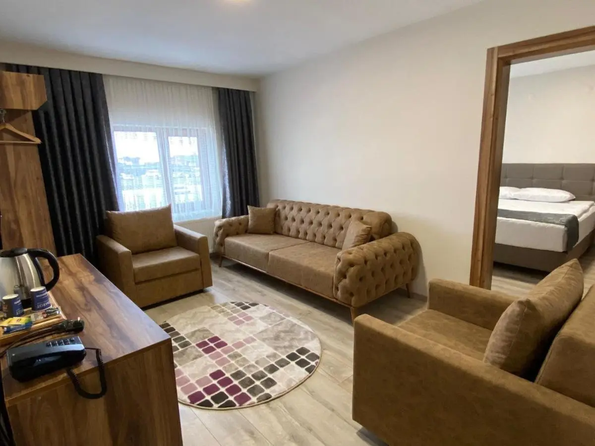 Zümrüt Palas Otel
