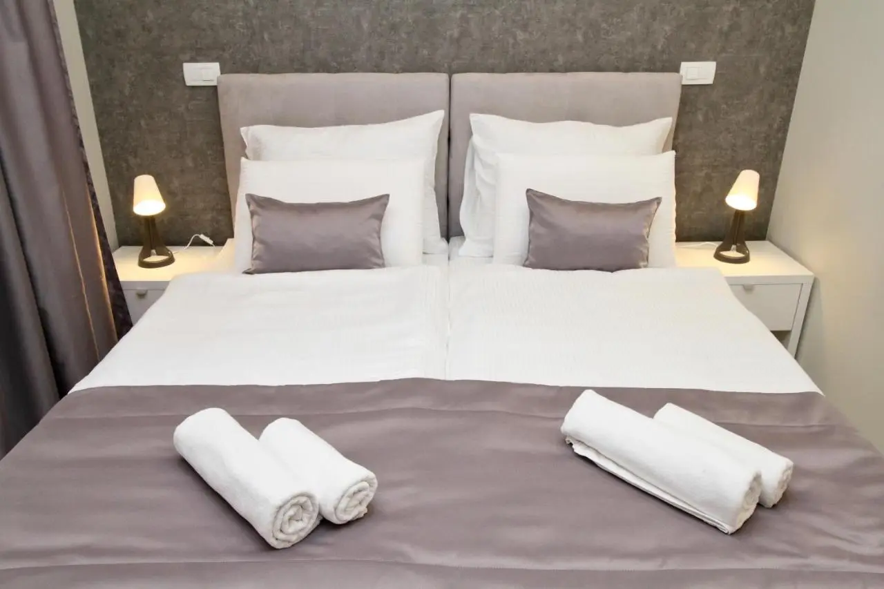 PLATINUM ROOMS butique hotel