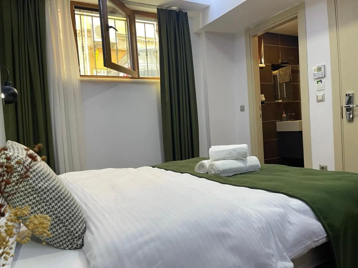 Elegance Suites