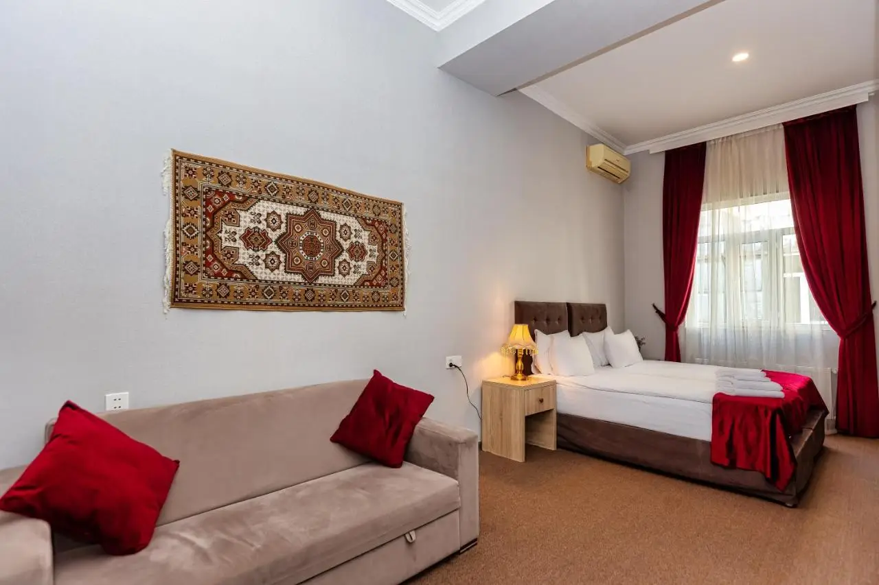 Nizami by La Casa Hotel