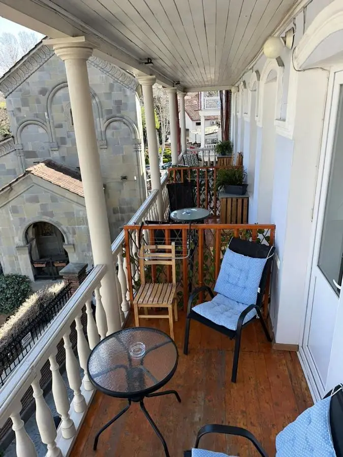 Tbil Inn Hotel