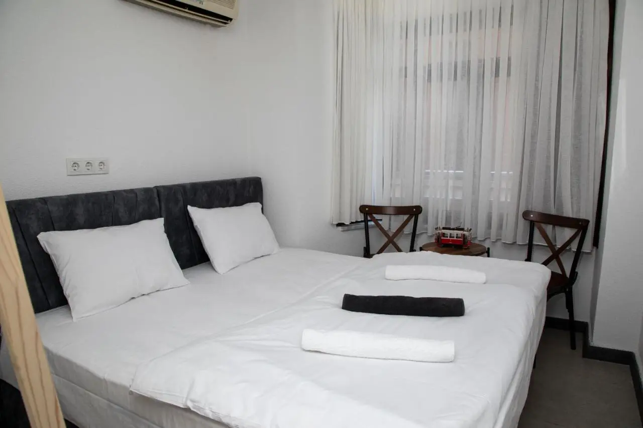 Noya Suites