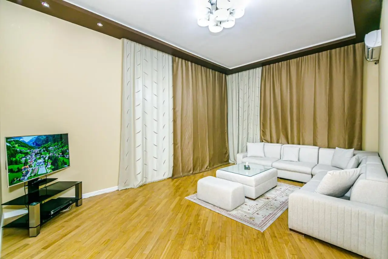 RICHARD Luxury Apartment in Nizami street