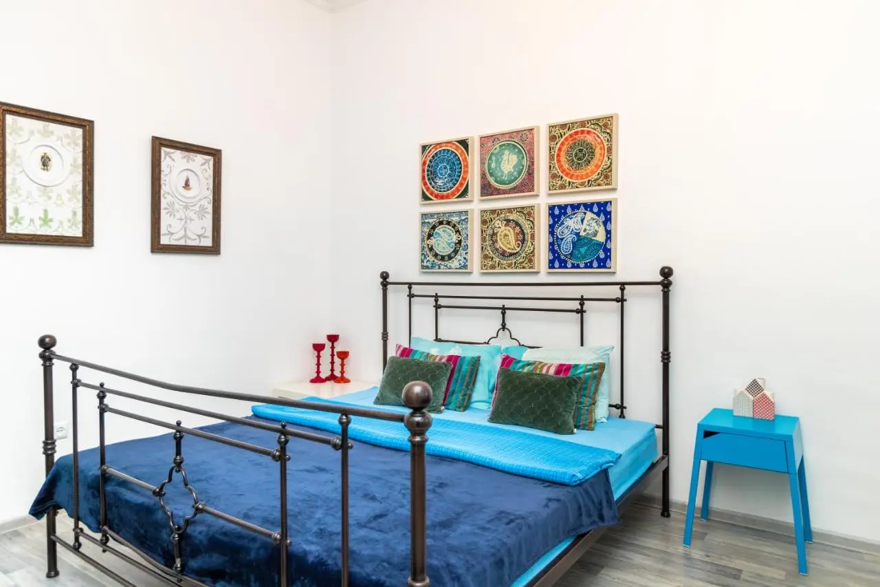Apartment On Saadi Str Old Tbilisi