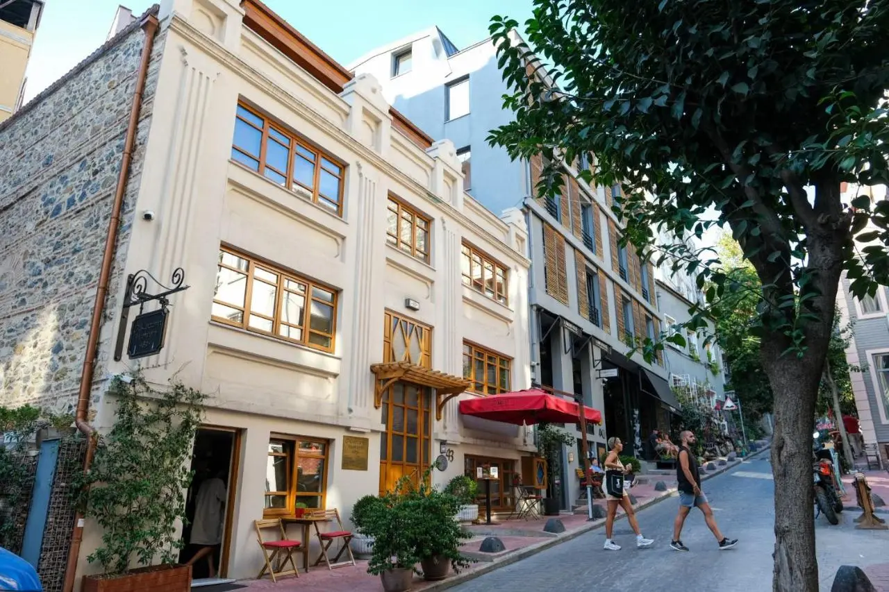 TAKSİM PERA House