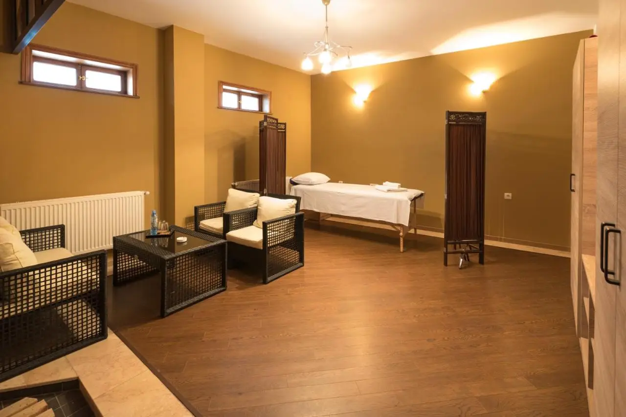 Alliance Hotel