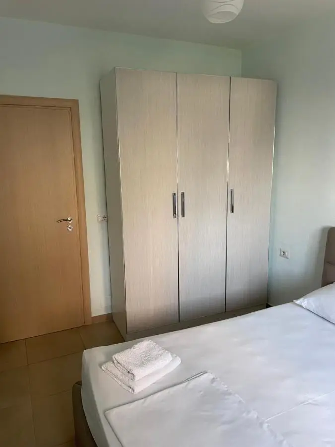 Xhulio Apartments