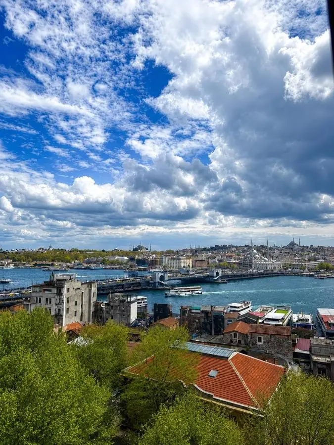 Art Karakoy Hotel