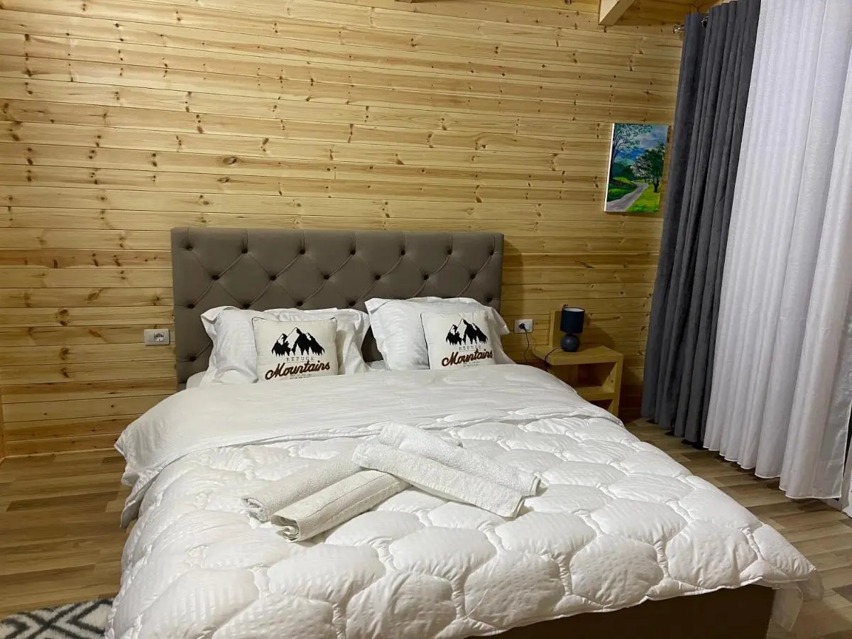 Thethi Mountain Villas