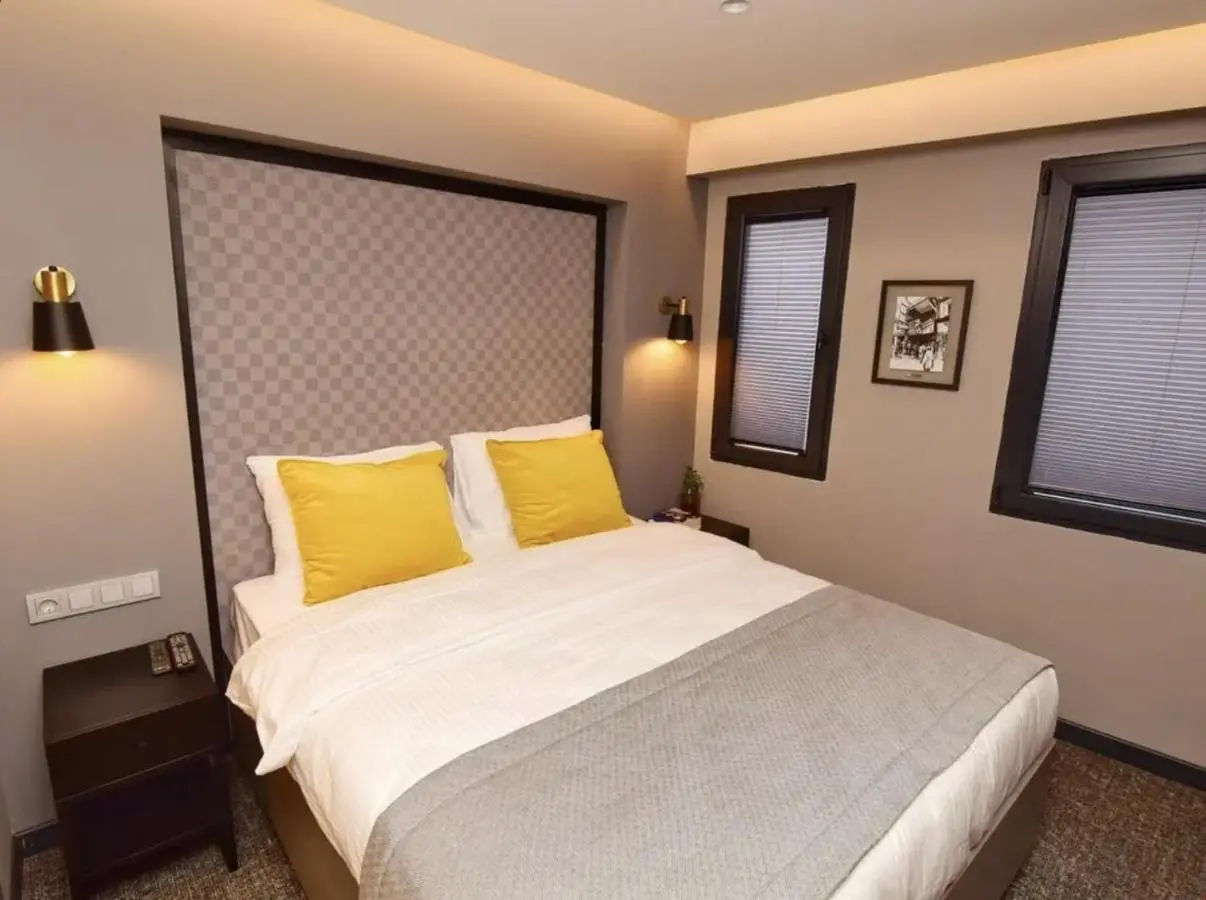 The Row Taksim Hotel