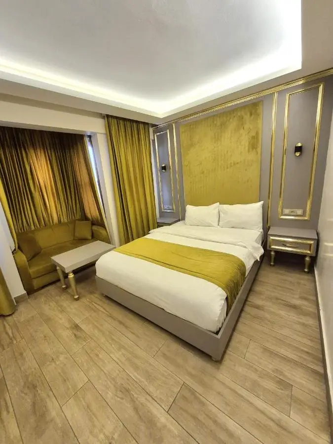Taksim La Marino Hotel