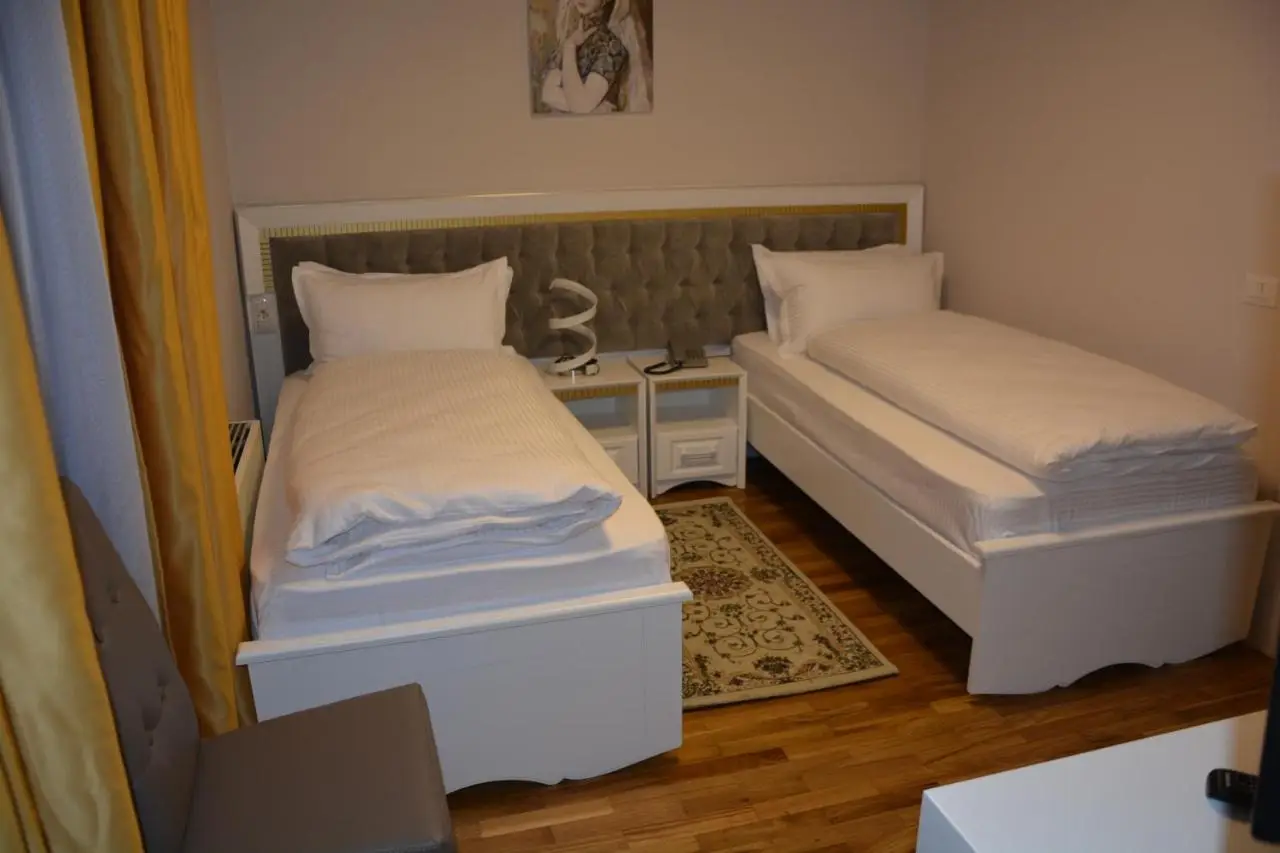 Hotel Turizem Shkelzeni