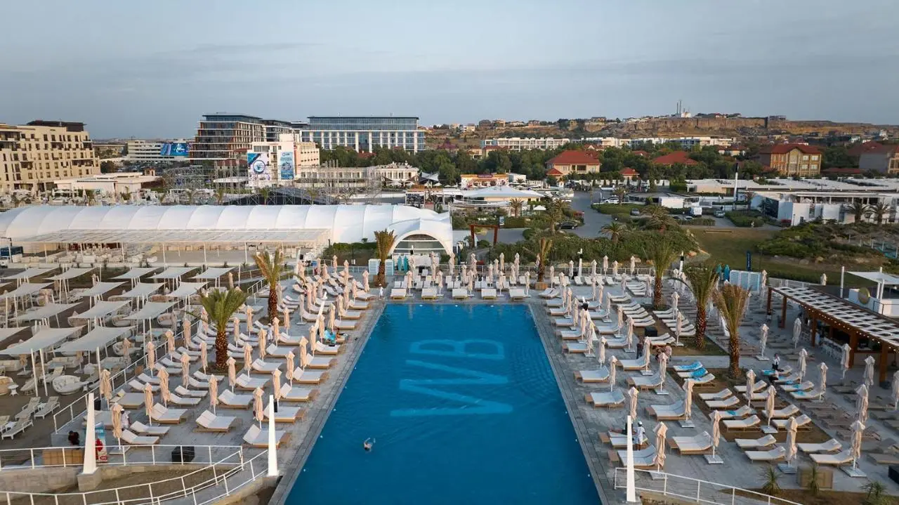 Seabreeze Baku Lighthouse seaview apartment studio