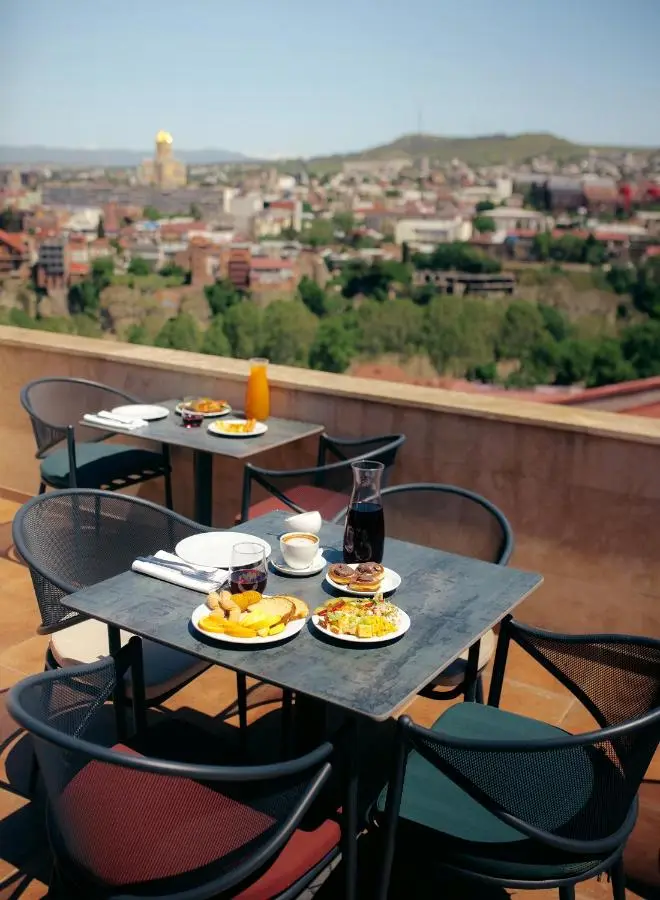 King Tamar Hotel By Luxuria Hotels