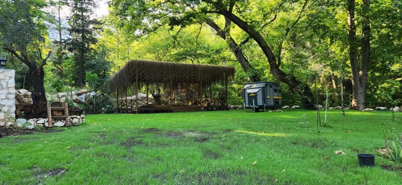 Yusalis Garden Hotel