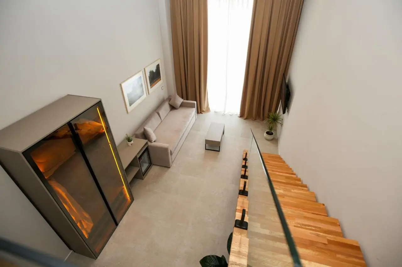 Toto Hotel & Apartments