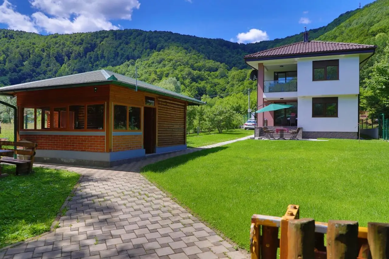 Apartments EDY