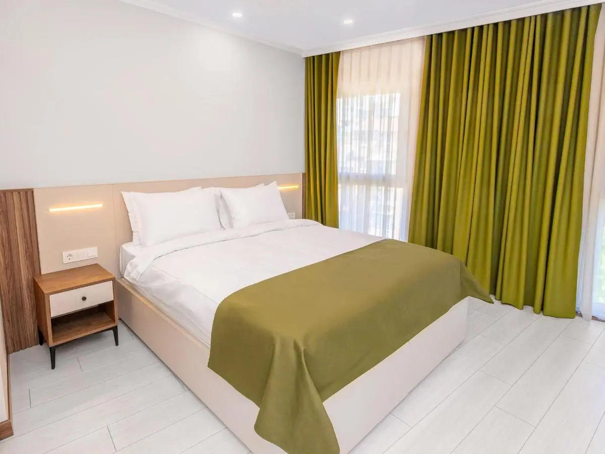 Quinnova Hotel