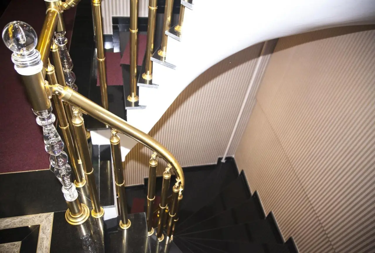 Golden Pen Hotel