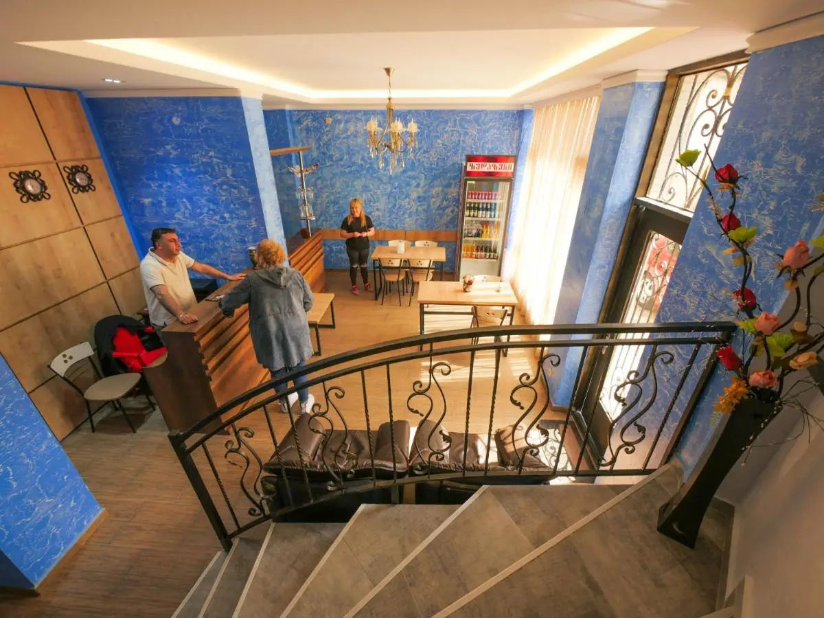 La'Rooms
