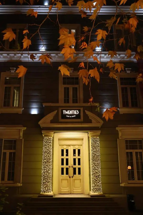 Hotel Twenties Tbilisi - Stay & Dine