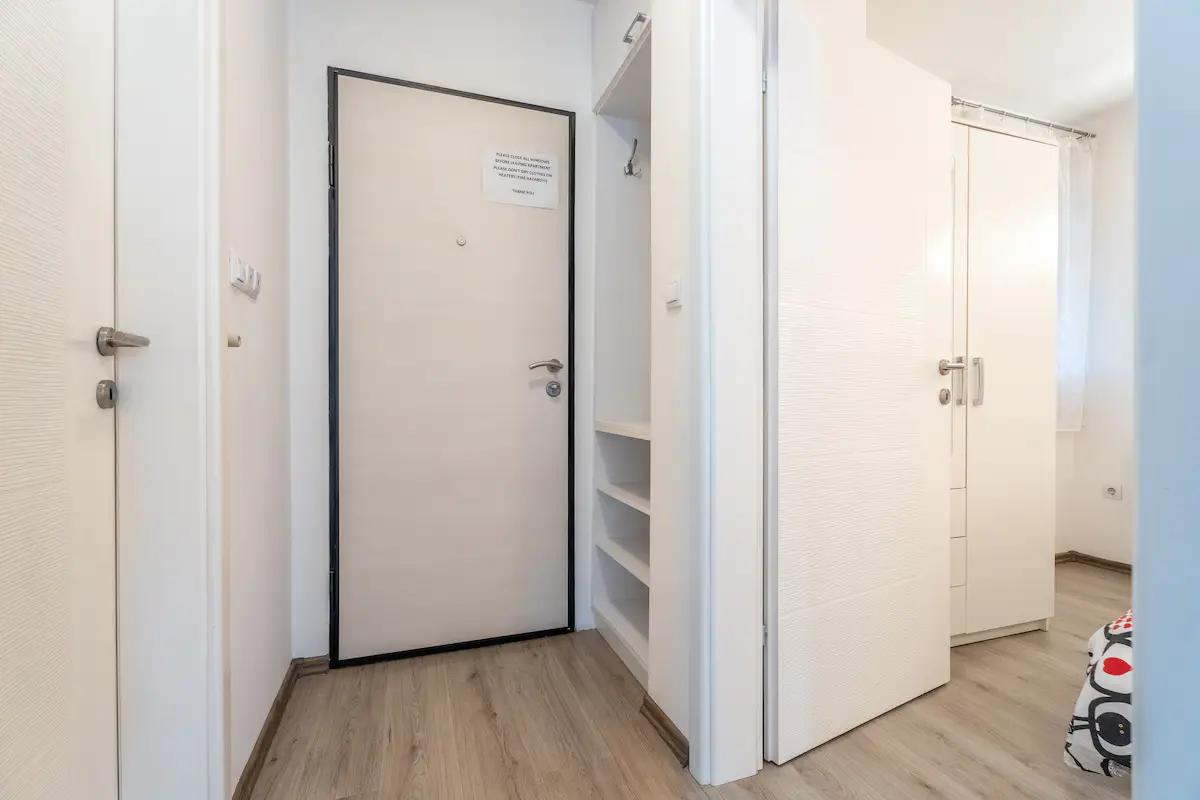 Elegant Sanctuary Near Bascarsija + Private Garage