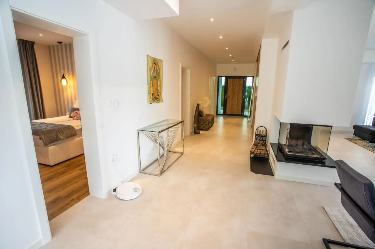 Villa 7
