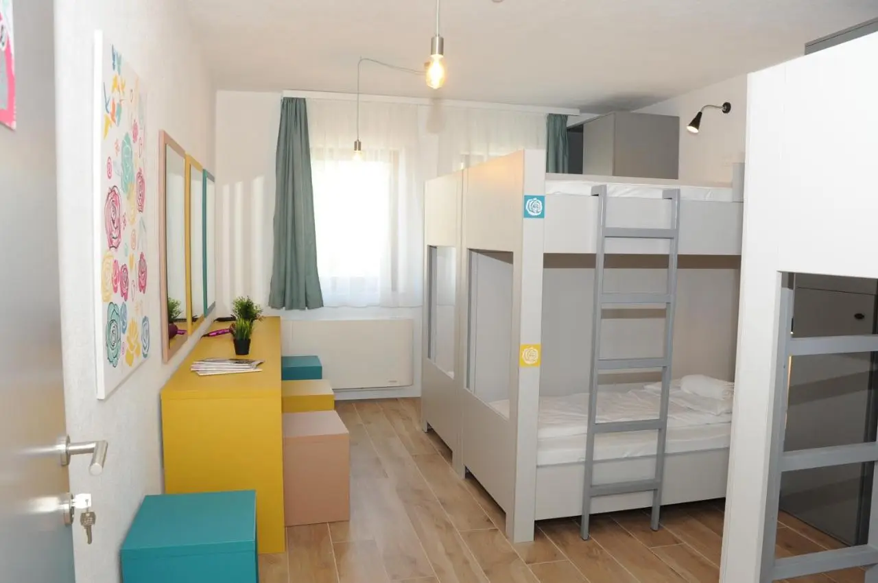 Hostel Kucha